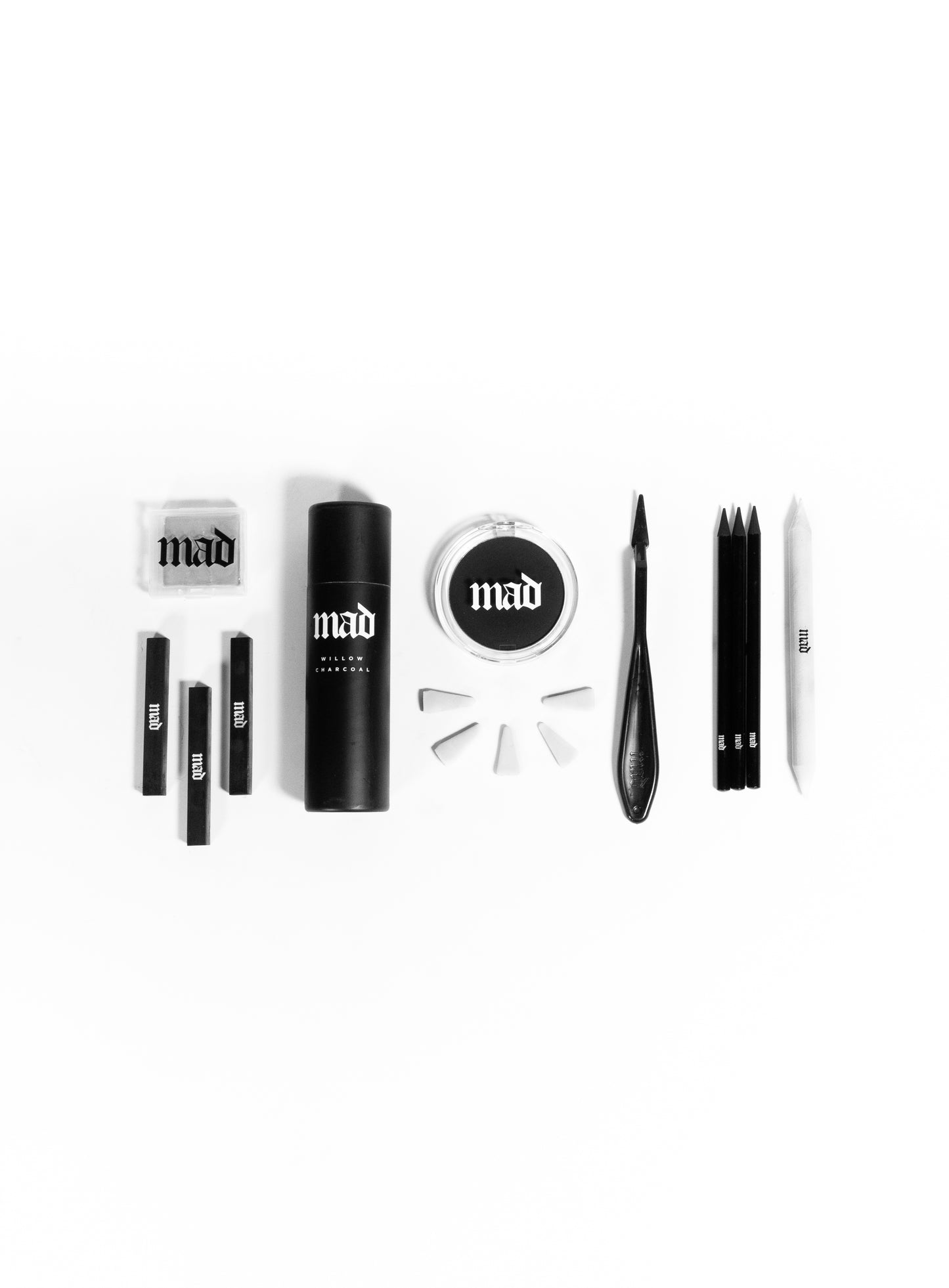 MAD ESSENTIALS CHARCOAL ART KIT