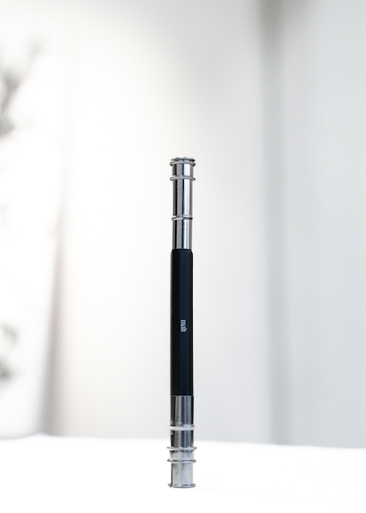 MAD PENCIL EXTENDER