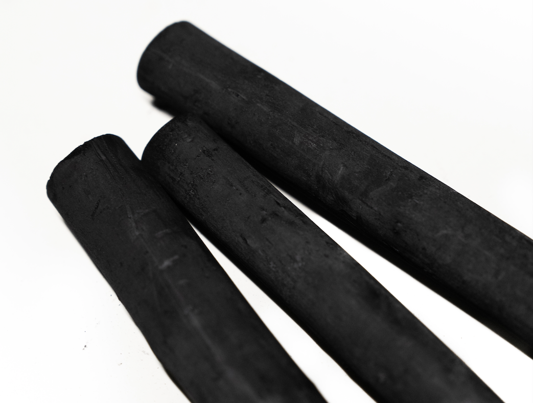 MAD ESSENTIALS CHARCOAL ART KIT